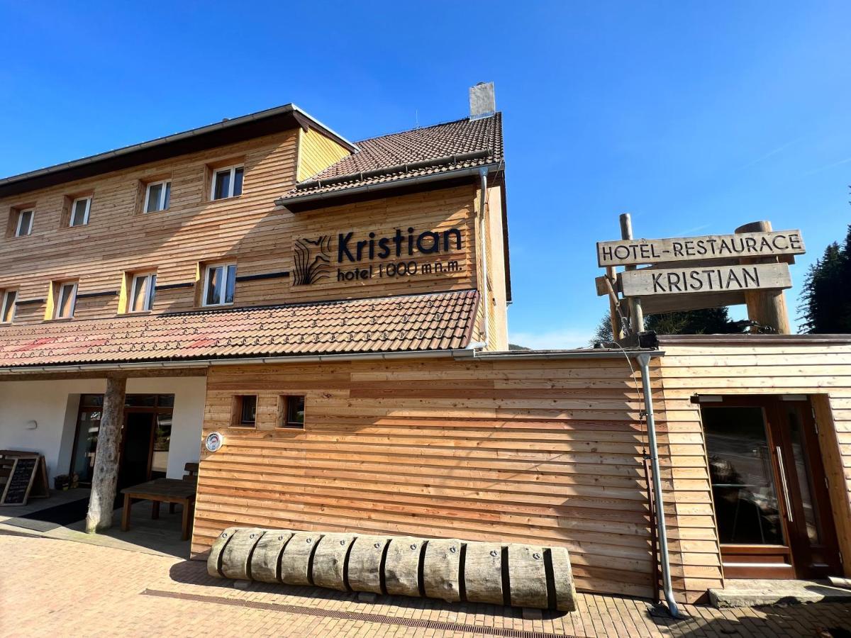 Hotel Kristian Kubova Huť 외부 사진