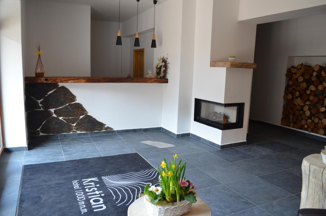 Hotel Kristian Kubova Huť 외부 사진
